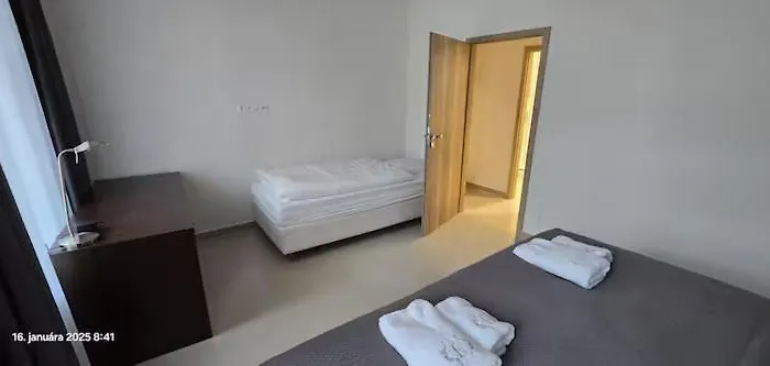 U Jeleňa Apartamento *